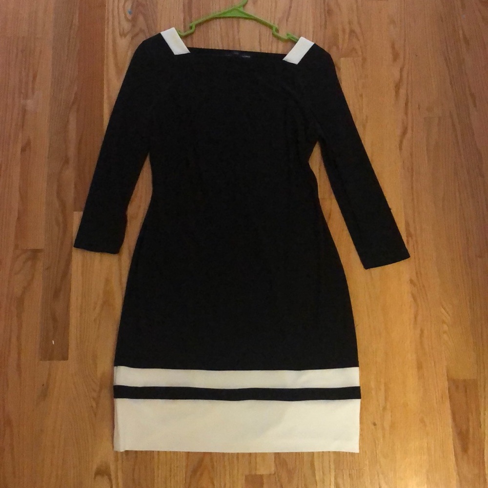 Black and white American living dress -4